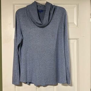 Light weight long sleeve sweater with big neck!